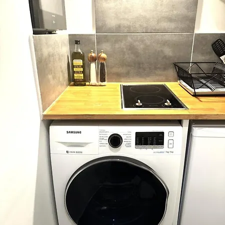 A Cozy Parisian Close To Eiffel Tower * Parigi