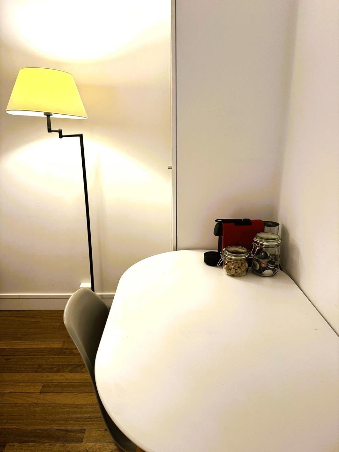 A Cozy Parisian Close To Eiffel Tower * Paris